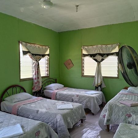 Mulu D Cave Homestay Exterior foto